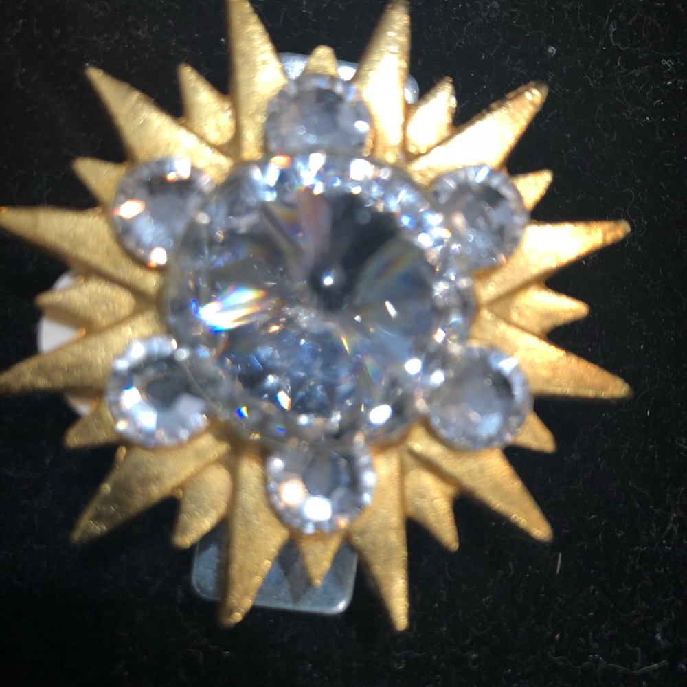 Magnetic Rhinestone Brooch